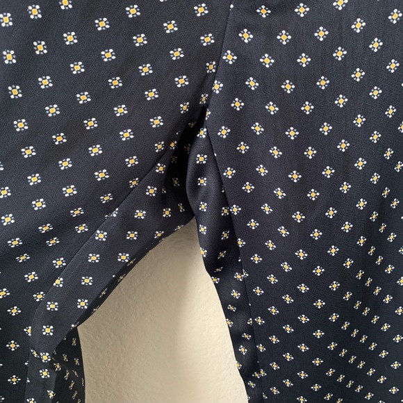Banana Republic Navy Avery Print Cropped Pant - Picture 9 of 11